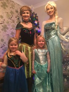 Elsa & Anna Christmas Froze Visits Nottingham